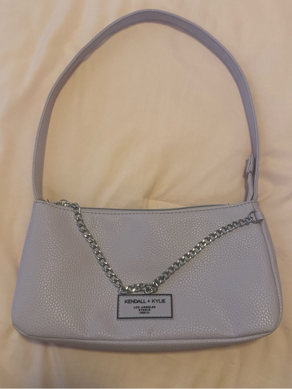 Kendall & Kylie Lavender Pebbled Shoulder Bag with Silver Chain